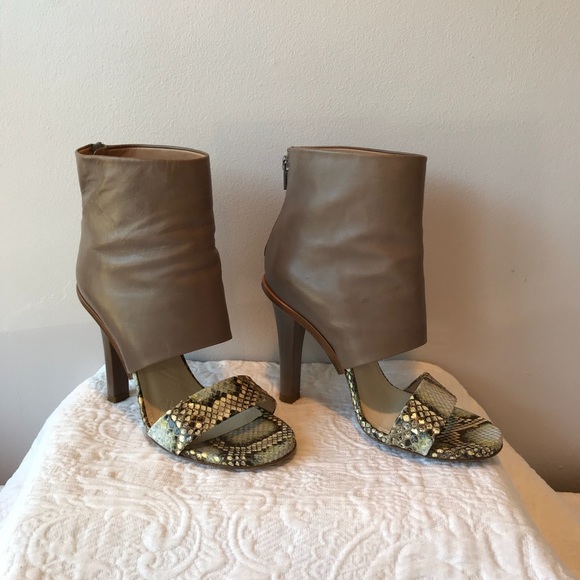 MAISON MARTIN MARGIELA Python Ankle Sandal Bootie - Picture 4 of 8